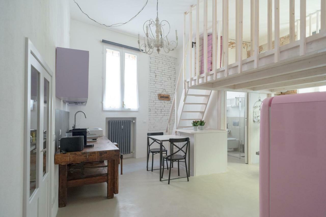 Апартаменты New Loft In The Heart Of Болонья Экстерьер фото